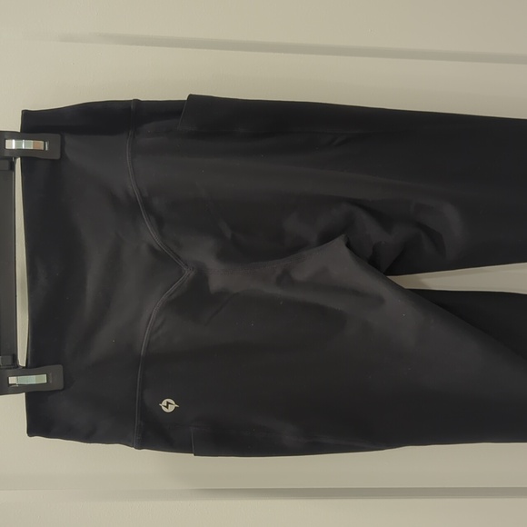 POPFLEX Supersculpt™ Flared Leggings with Pockets (Black) - Picture 4 of 10